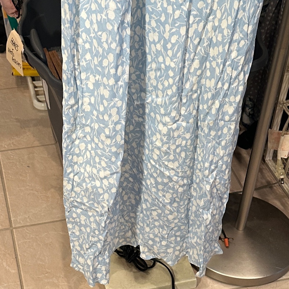 RIXO Light Blue and White Patterned Dress Size 6 - Picture 7 of 8